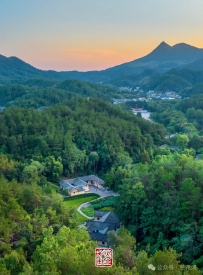 “韶山兰”之歌
