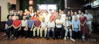 热烈庆祝中国兰花俱乐部兰花艺术团创立五载辉煌历程！诚挚祝愿大型文艺演出精彩呈现、